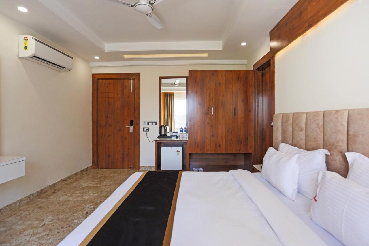Hotel Deluxe Stay Inn - Near Delhi Airport New Delhi Ngoại thất bức ảnh