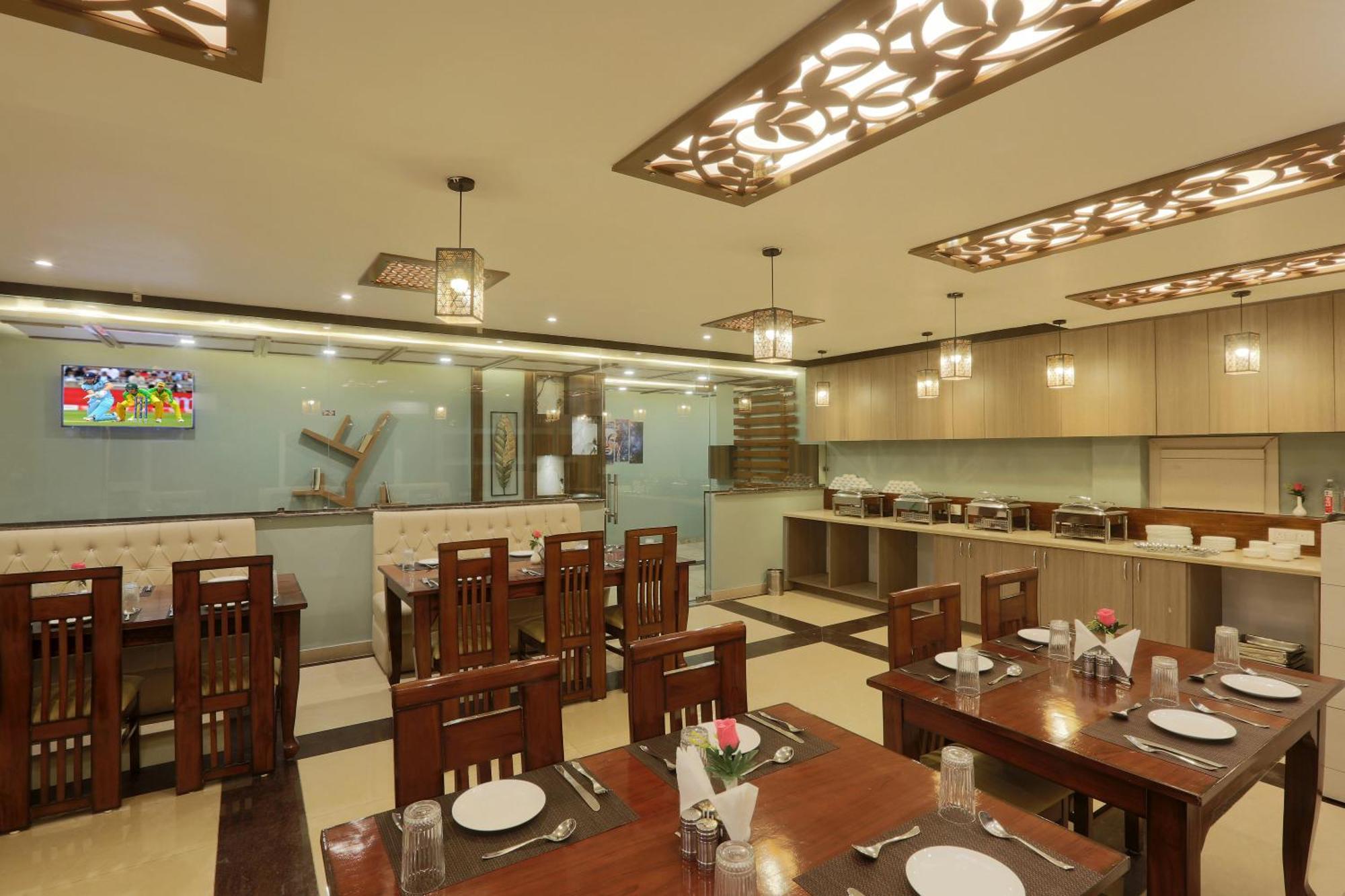Hotel Deluxe Stay Inn - Near Delhi Airport New Delhi Ngoại thất bức ảnh