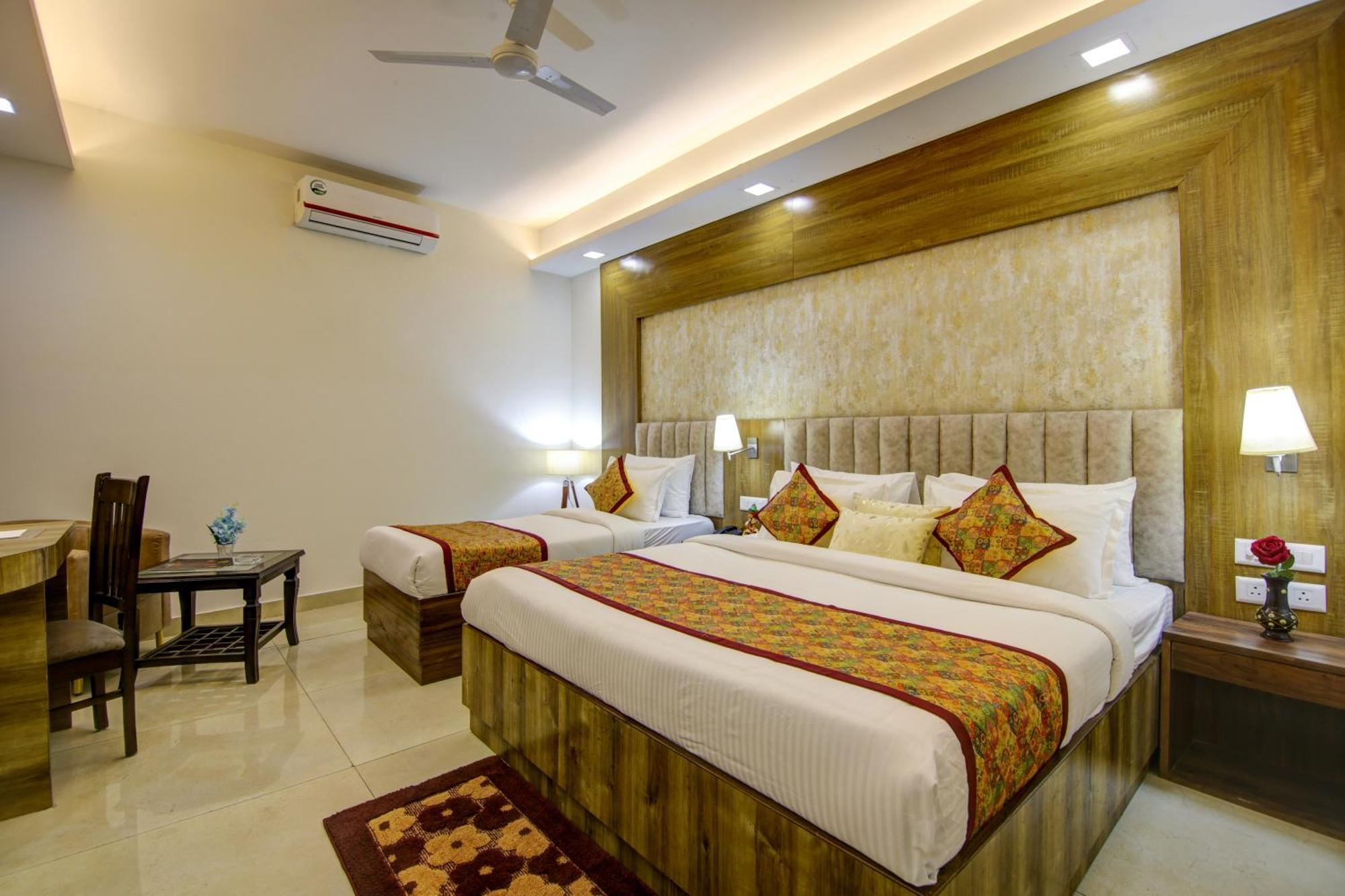 Hotel Deluxe Stay Inn - Near Delhi Airport New Delhi Ngoại thất bức ảnh