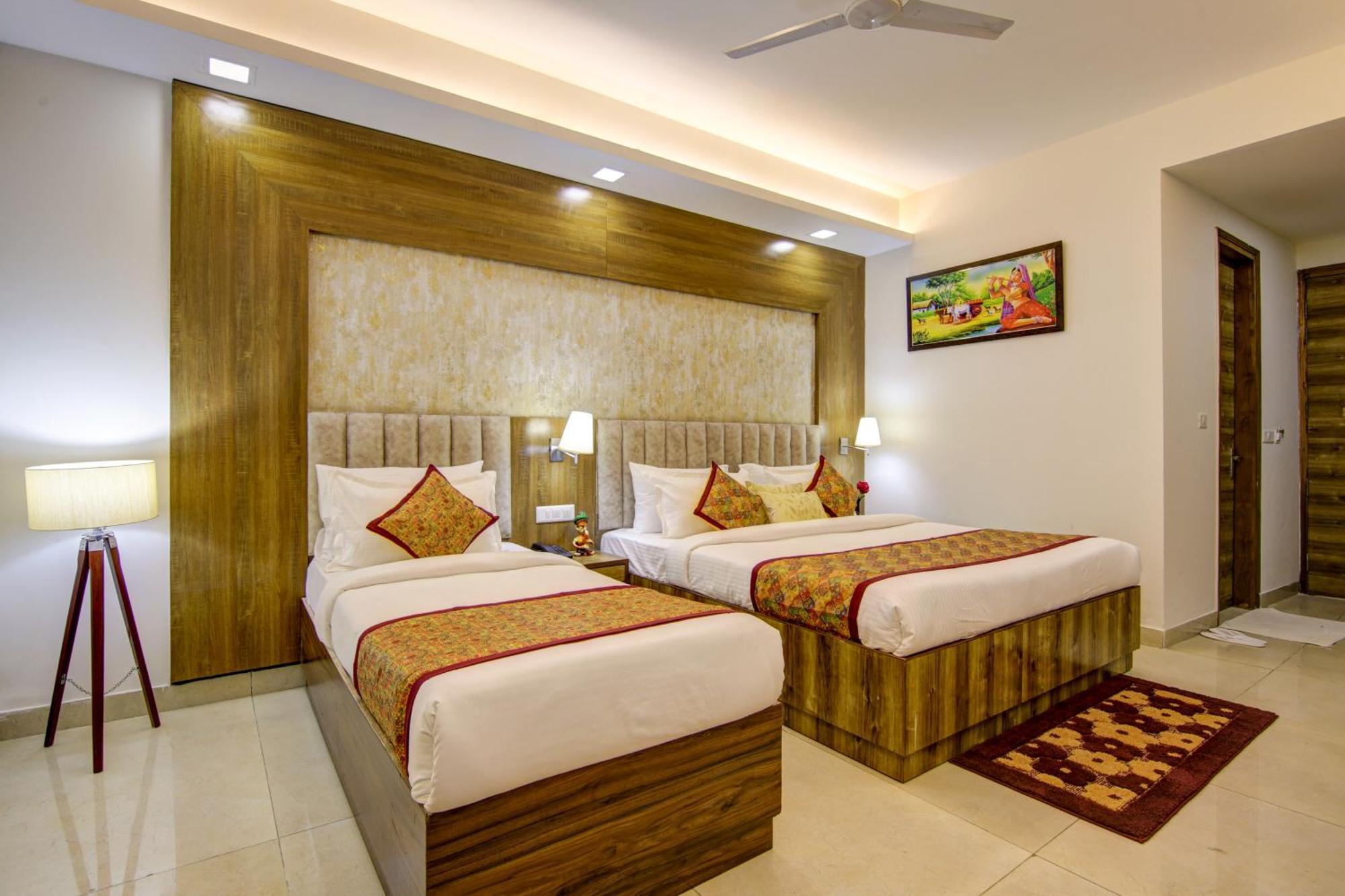 Hotel Deluxe Stay Inn - Near Delhi Airport New Delhi Ngoại thất bức ảnh