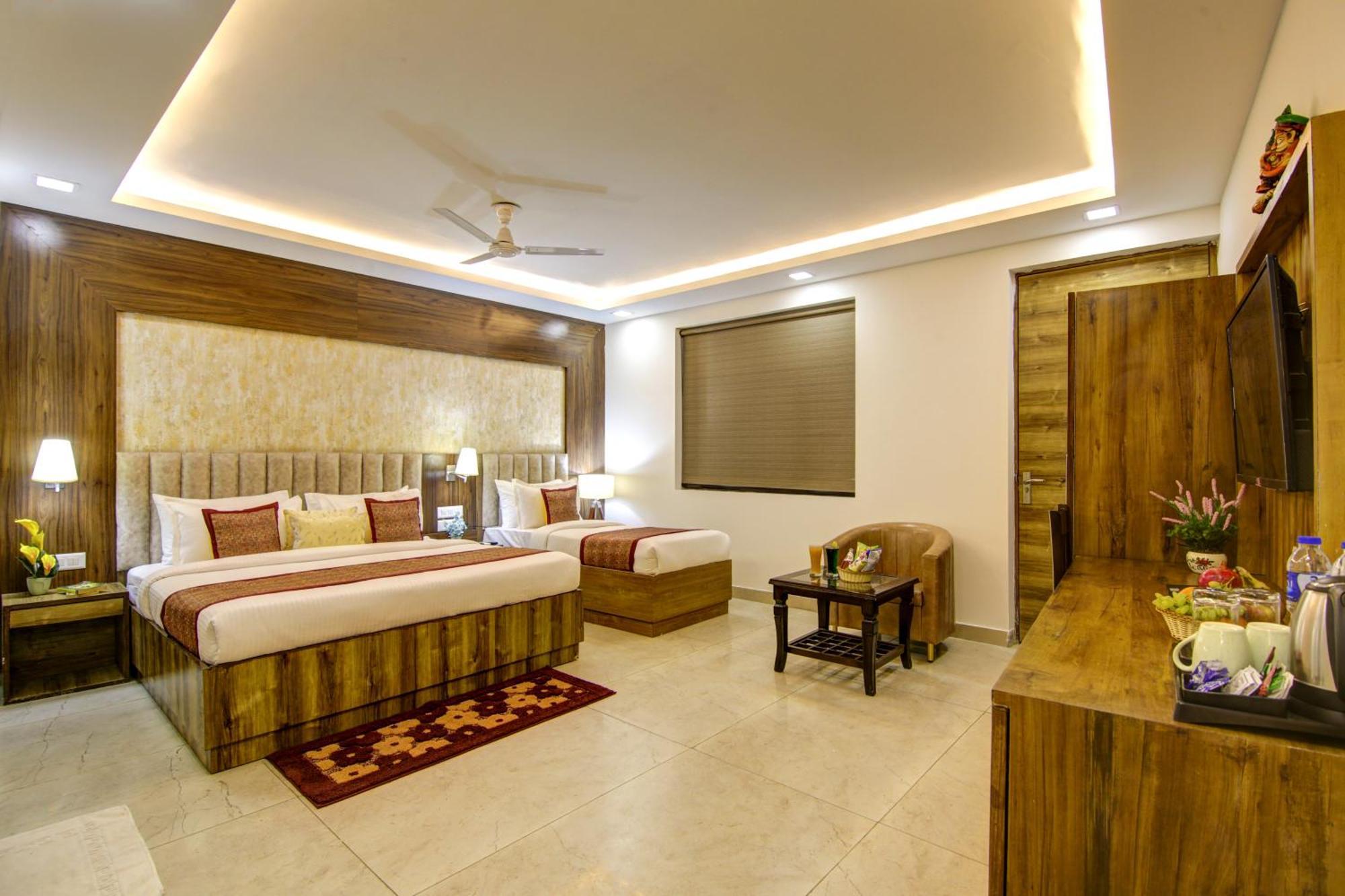 Hotel Deluxe Stay Inn - Near Delhi Airport New Delhi Ngoại thất bức ảnh